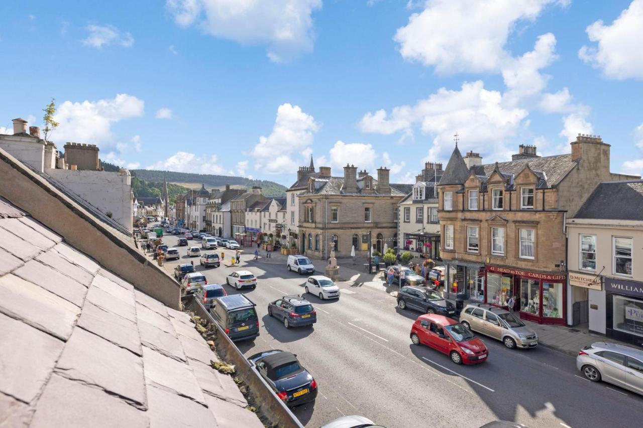 2 Bedroom Apartment On Peebles High Street Esterno foto